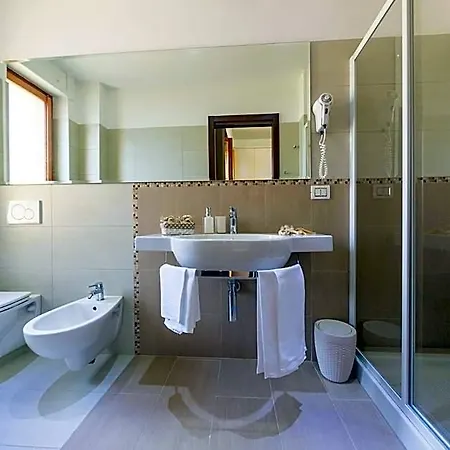 Vittoria 3*